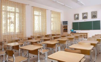 З понеділка хмельницькі школярі повертаються за парти