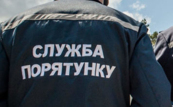 На Хмельниччині рятувальники двічі допомогли медикам транспортувати хворих