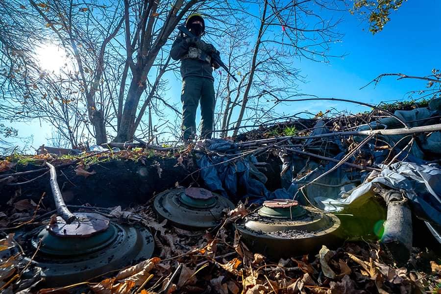 “Патріот Донбасу” – На східному напрямку ЗСУ ліквідували понад 200 окупантів і знищили 2 артсистеми ворога