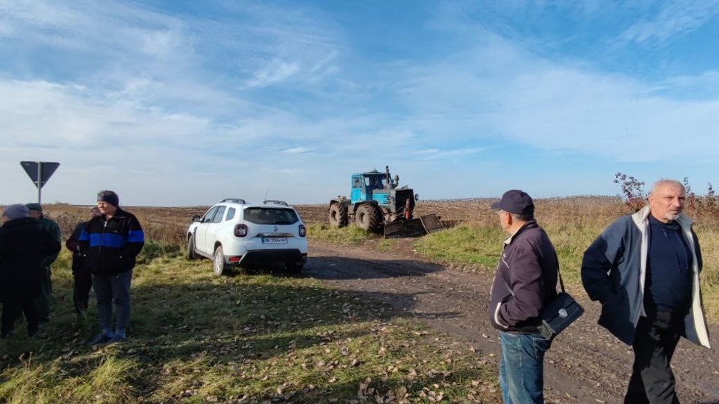 “область” Тернопіль – На Тернопільщині пайовики судяться з аграрієм